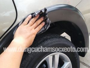 dung-cu-cham-soc-xe